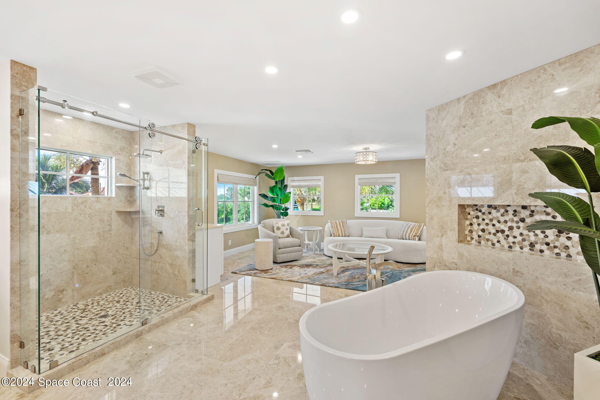 1601 S Miramar Avenue