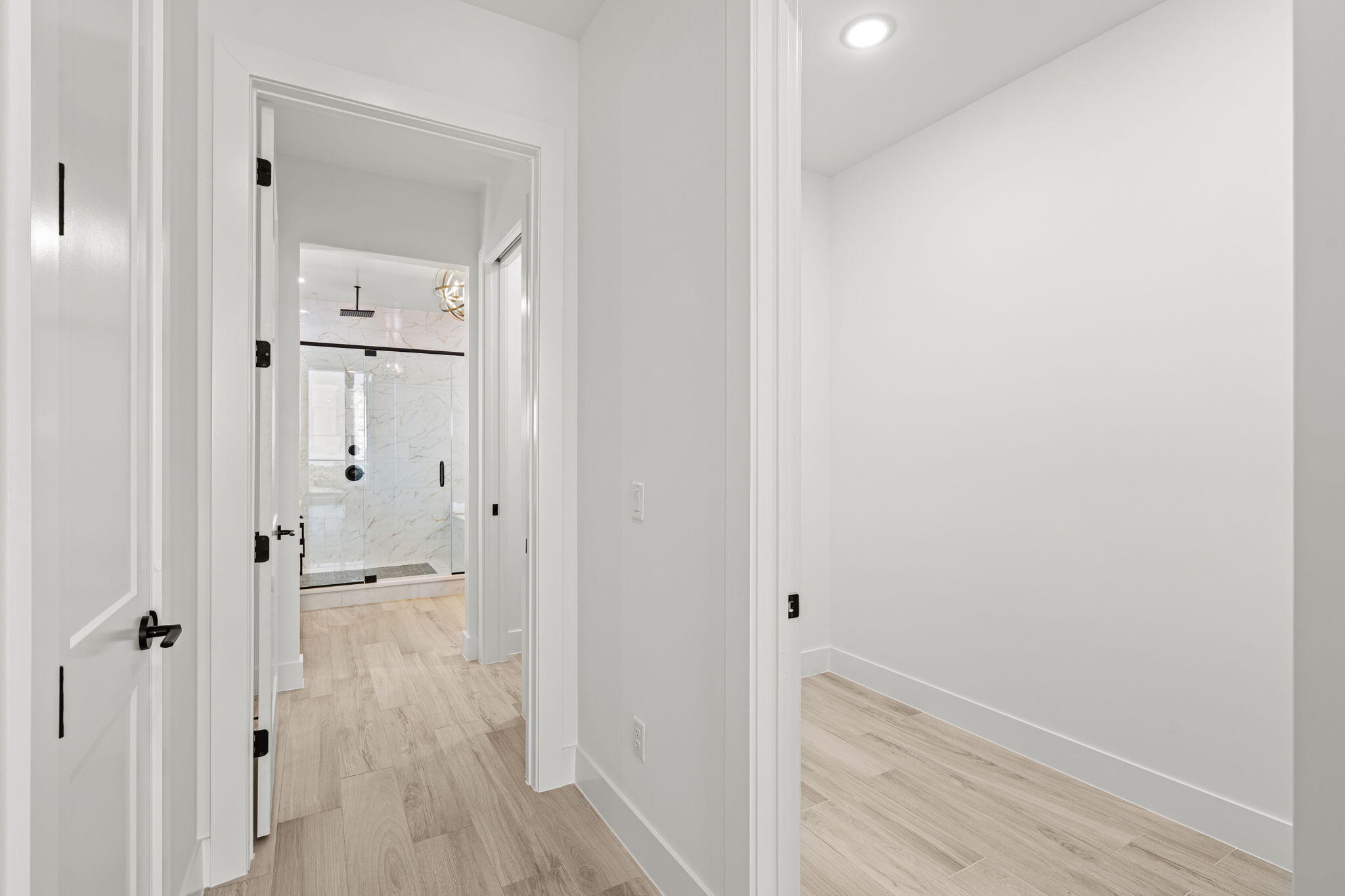 3031 Hafen Lane, 204