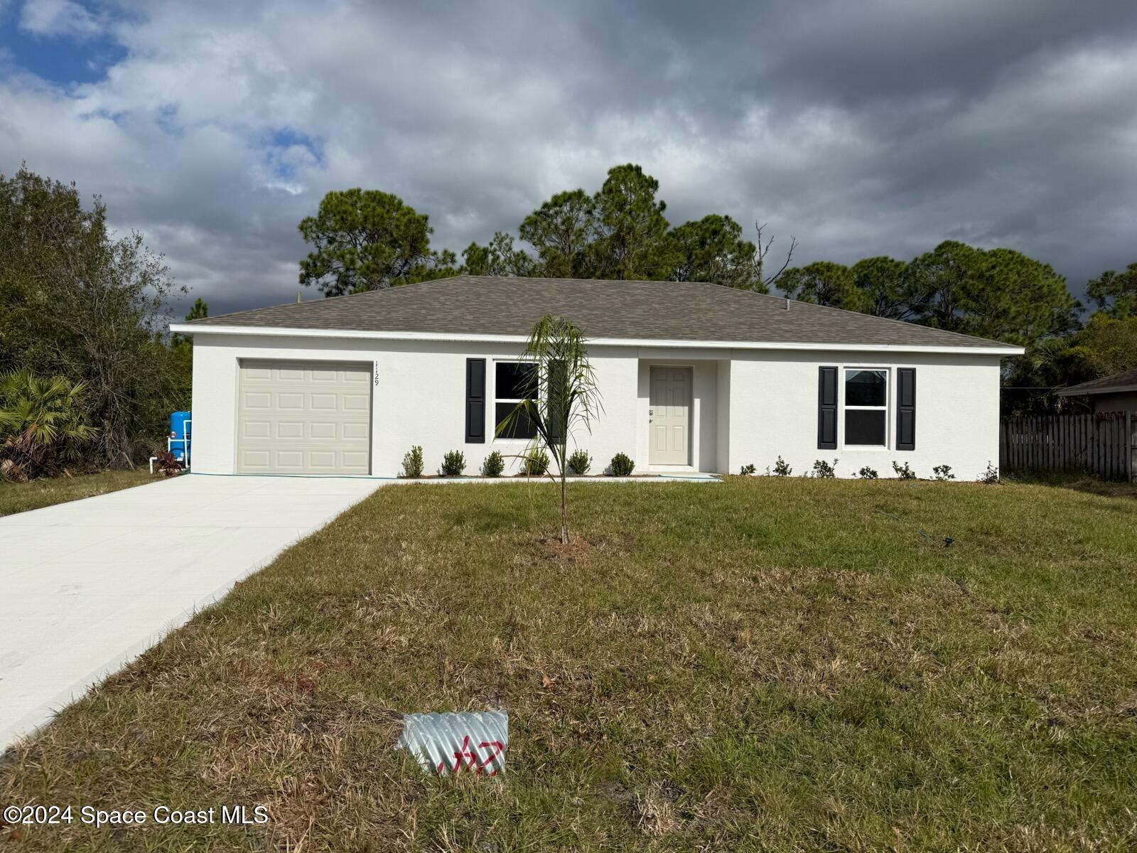 1129 Wing Road SW