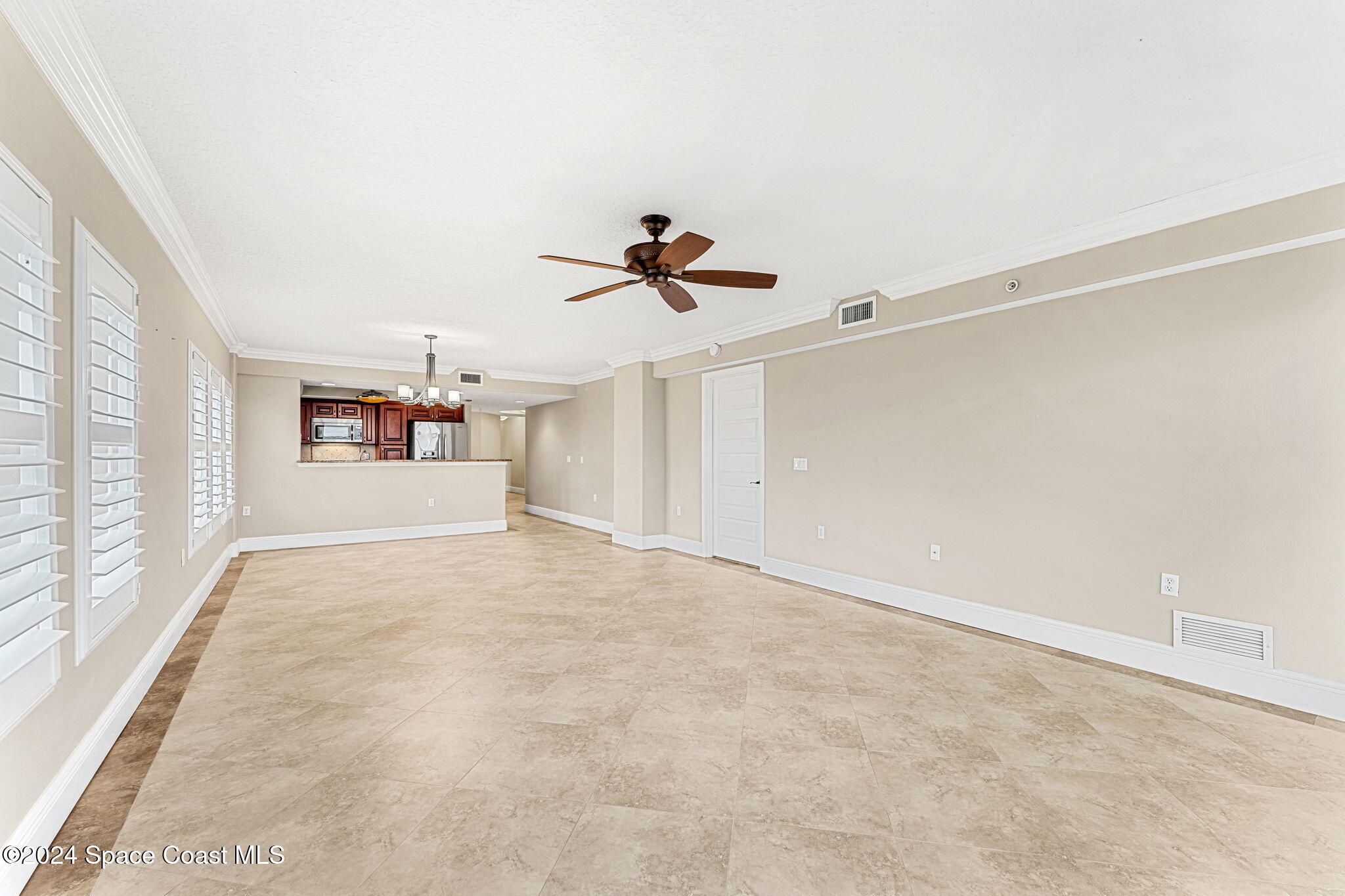 2375 S Atlantic Avenue, 303