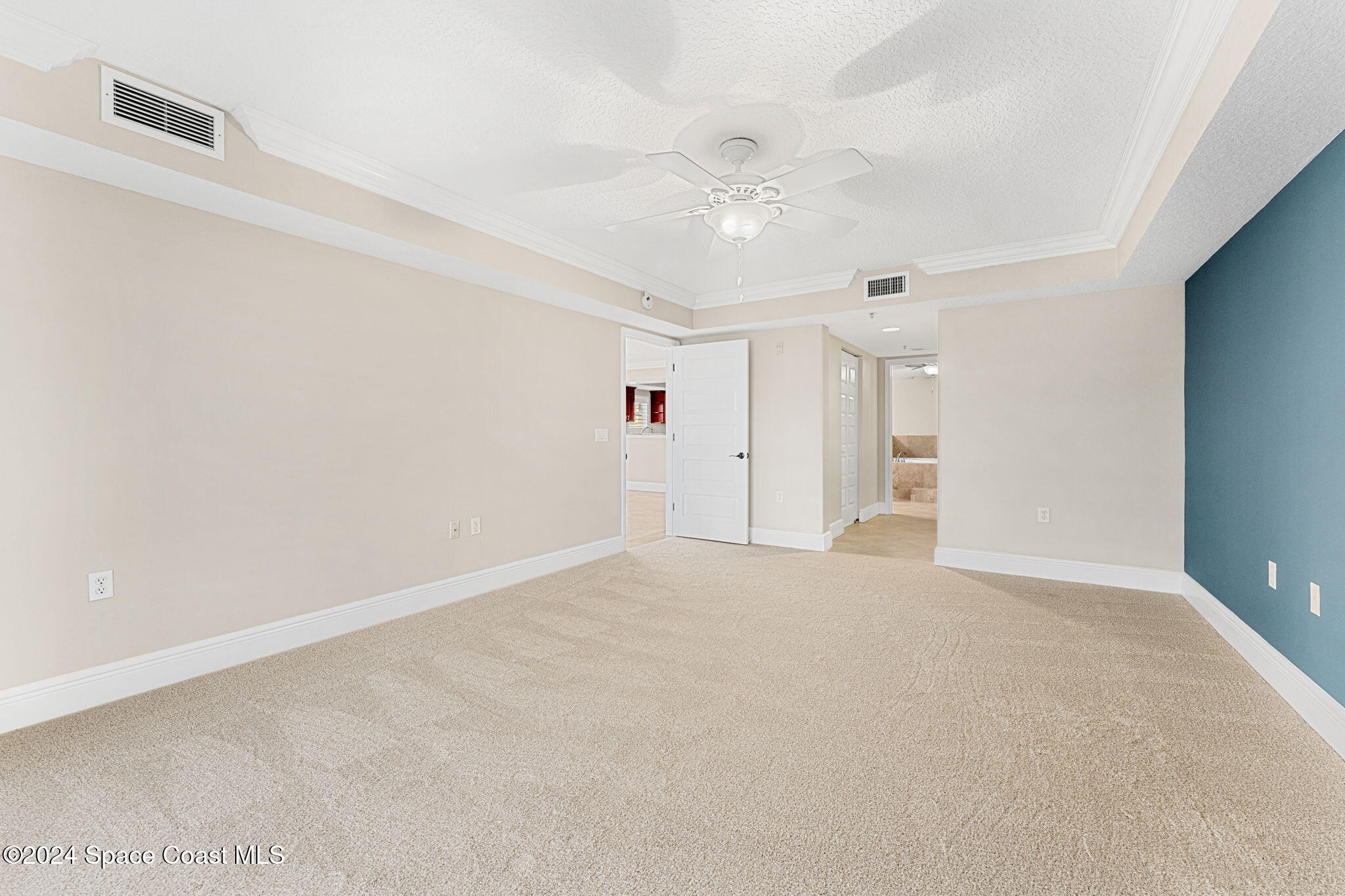 2375 S Atlantic Avenue, 303