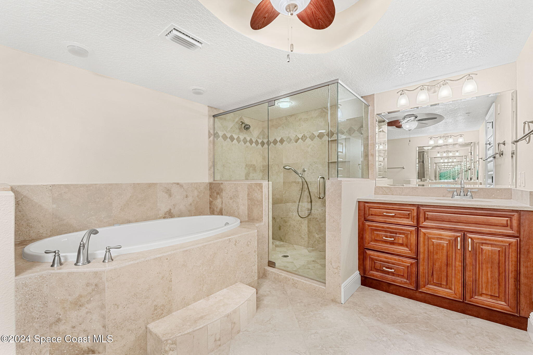 2375 S Atlantic Avenue, 303