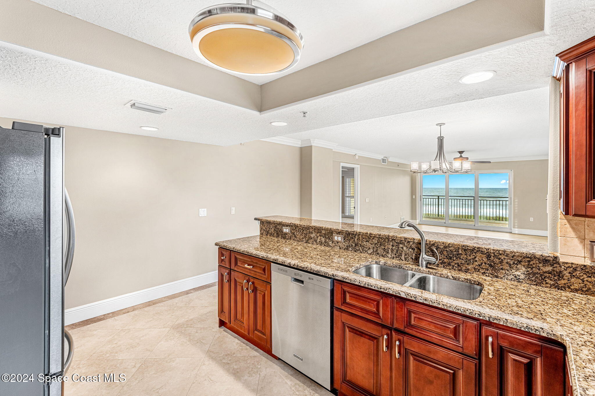 2375 S Atlantic Avenue, 303