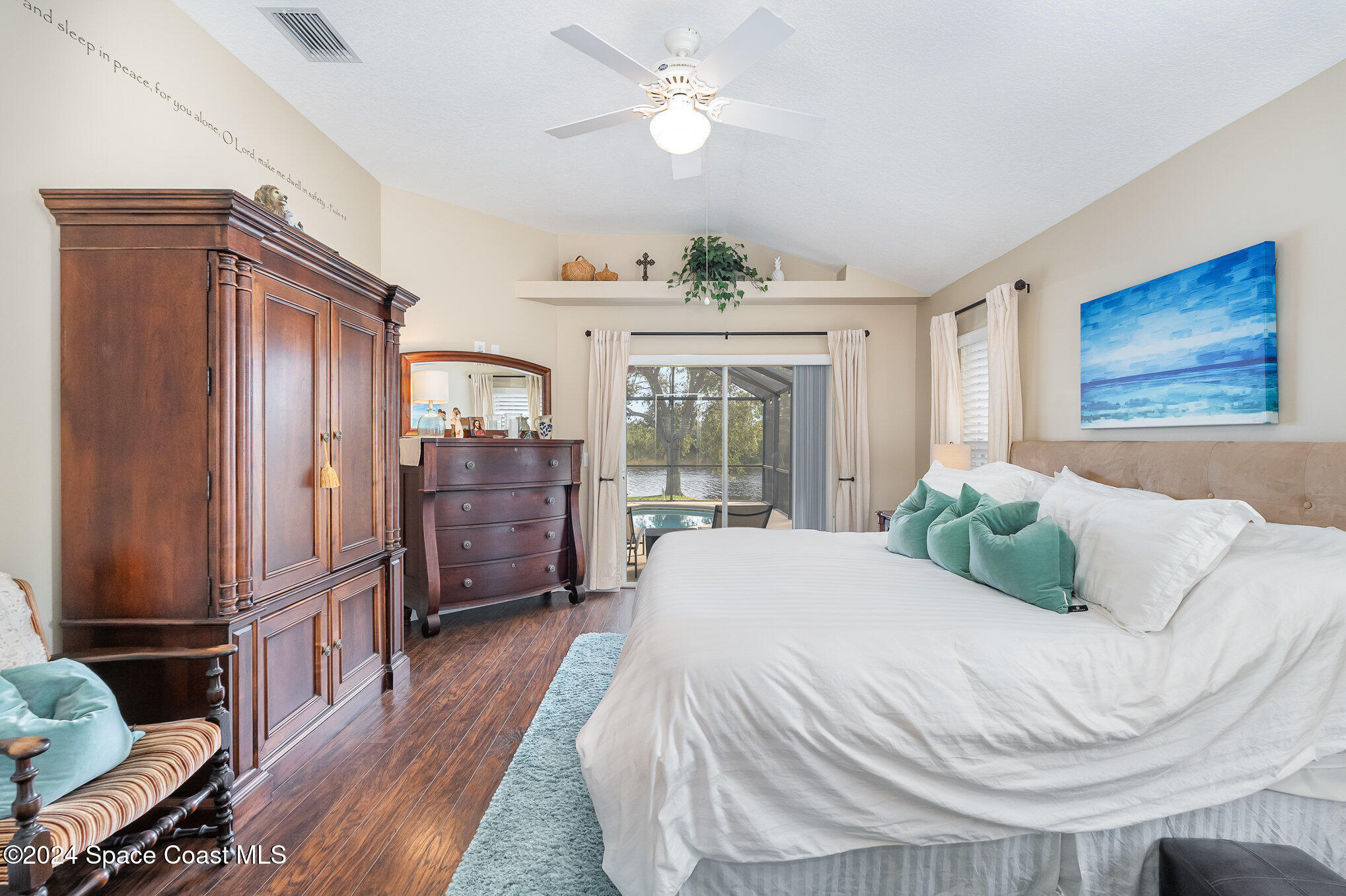 4136 San Ysidro