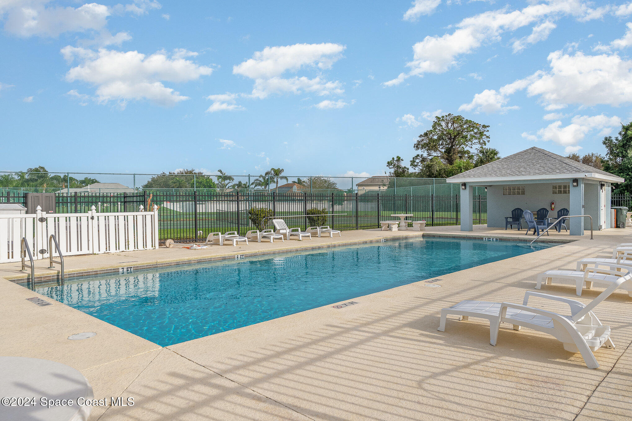 4136 San Ysidro