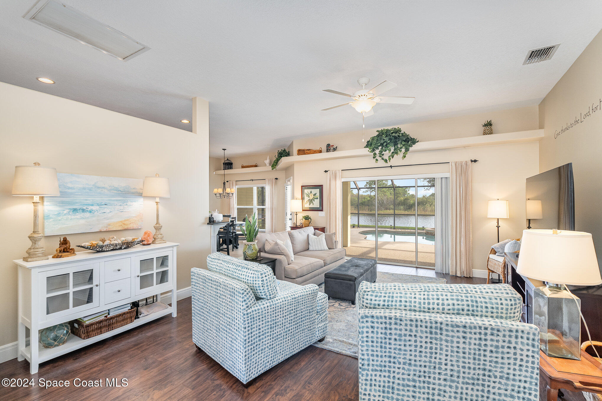 4136 San Ysidro