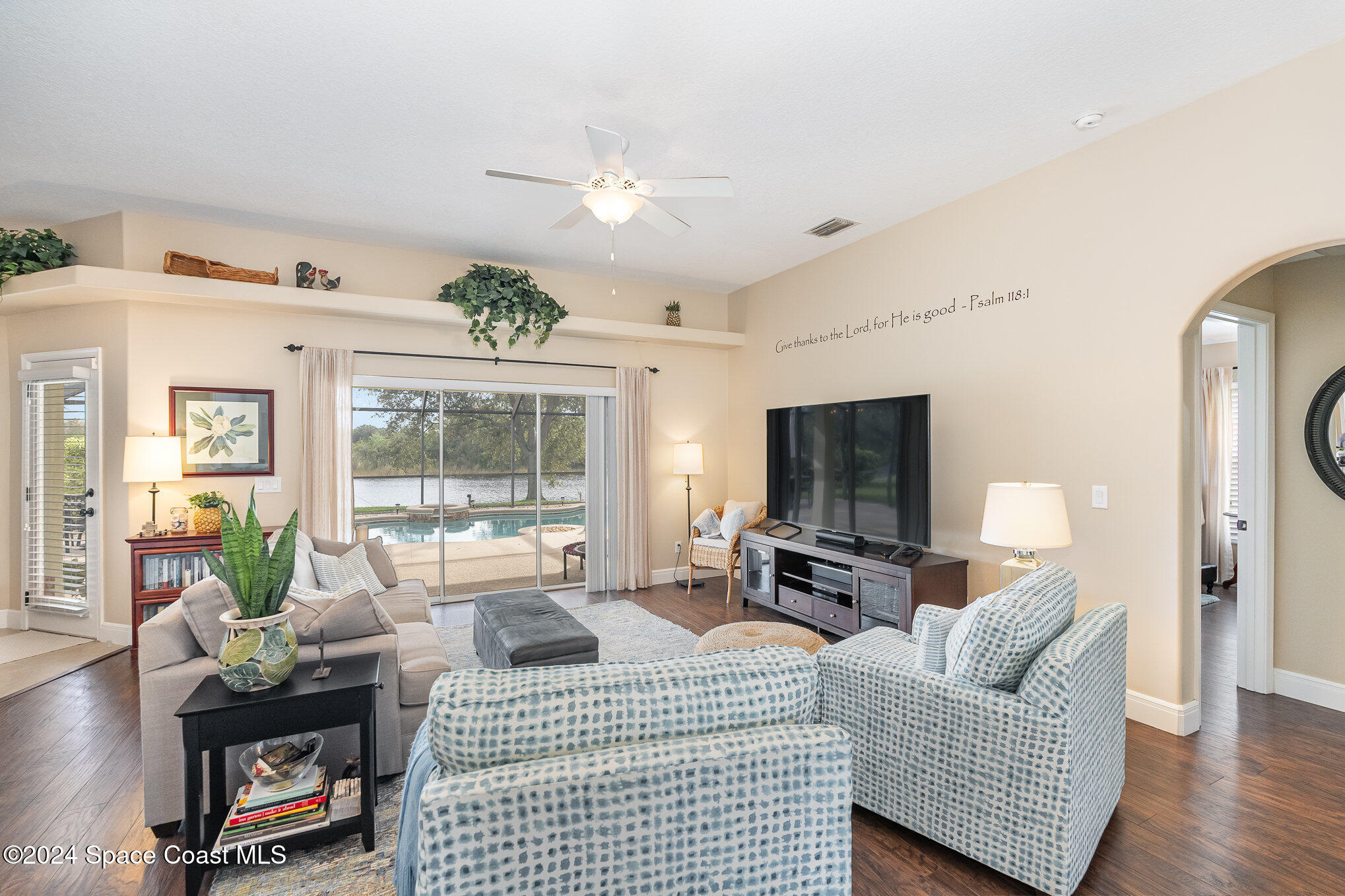 4136 San Ysidro