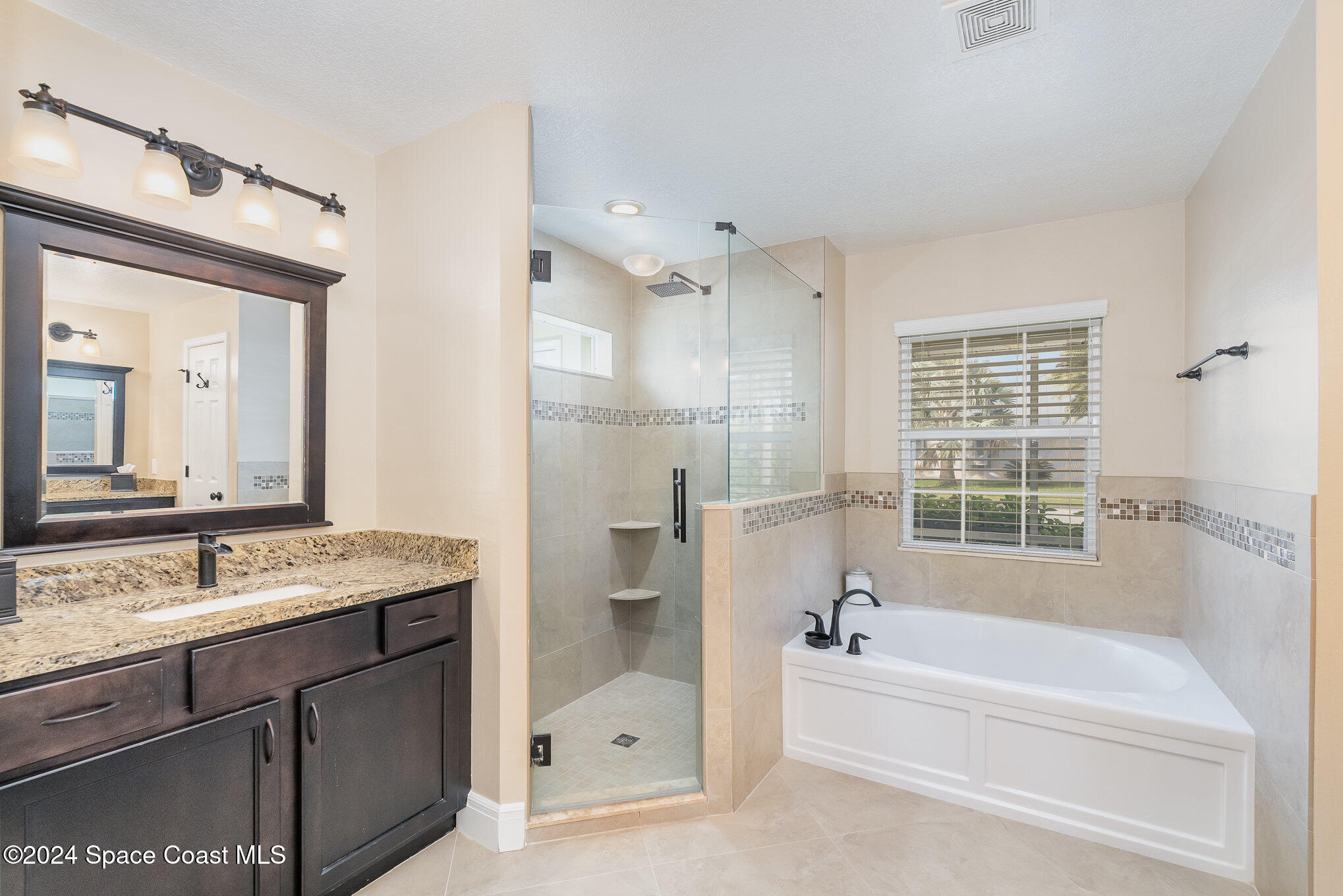 4136 San Ysidro