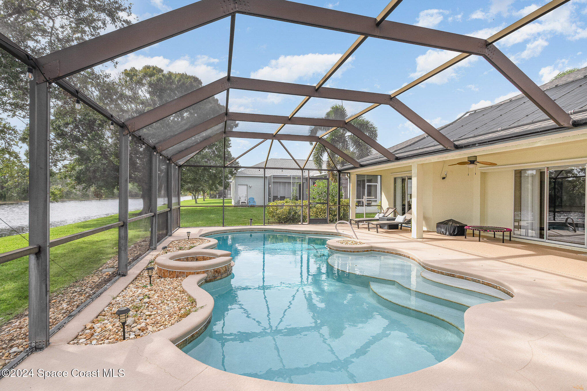 4136 San Ysidro