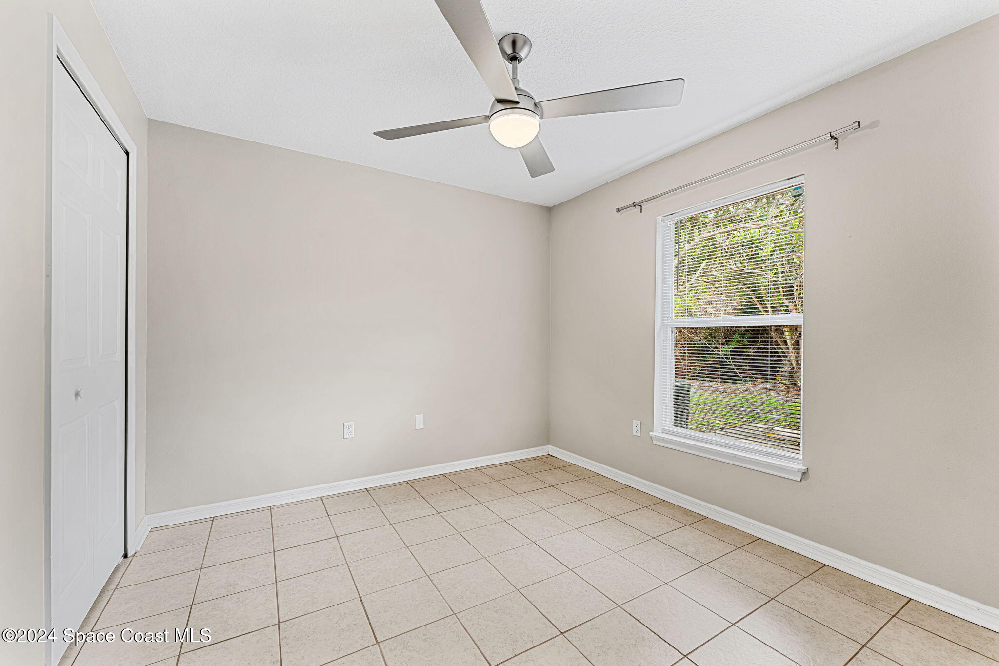 2122 Spring Creek Circle NE
