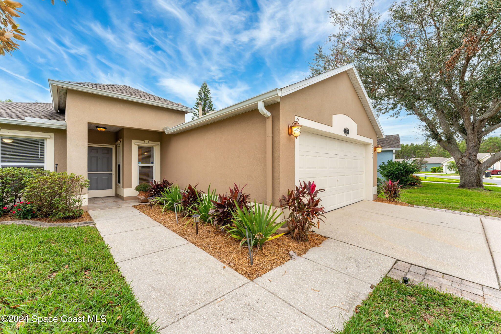2122 Spring Creek Circle NE