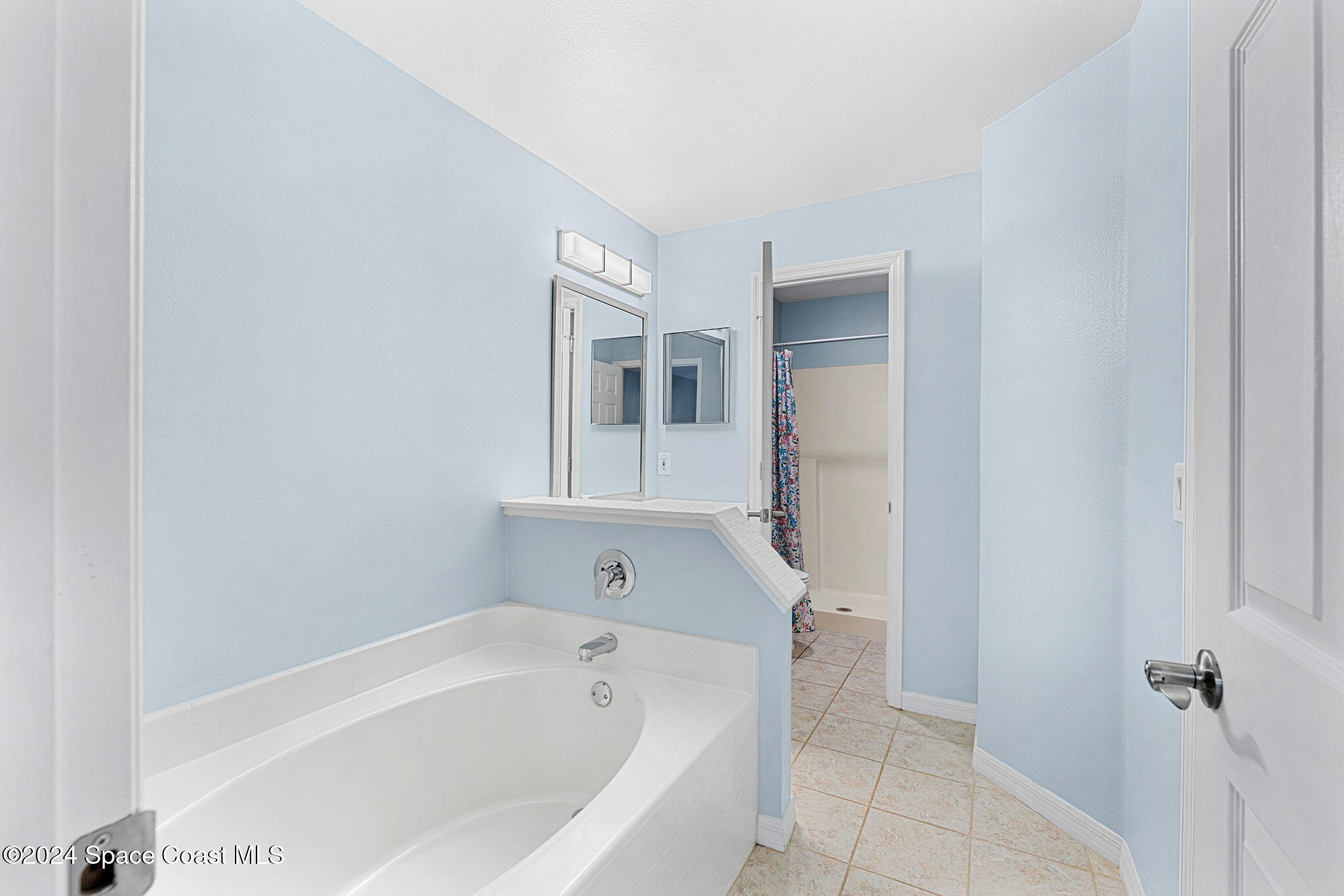 2122 Spring Creek Circle NE