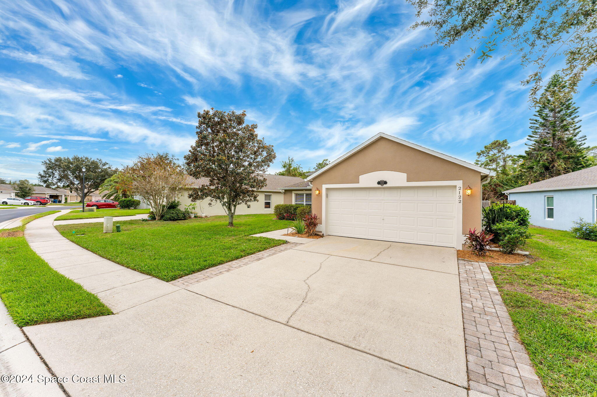 2122 Spring Creek Circle NE