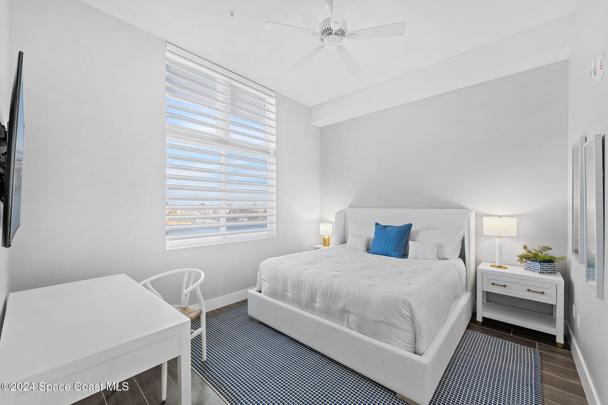 205 Strand Drive, 402