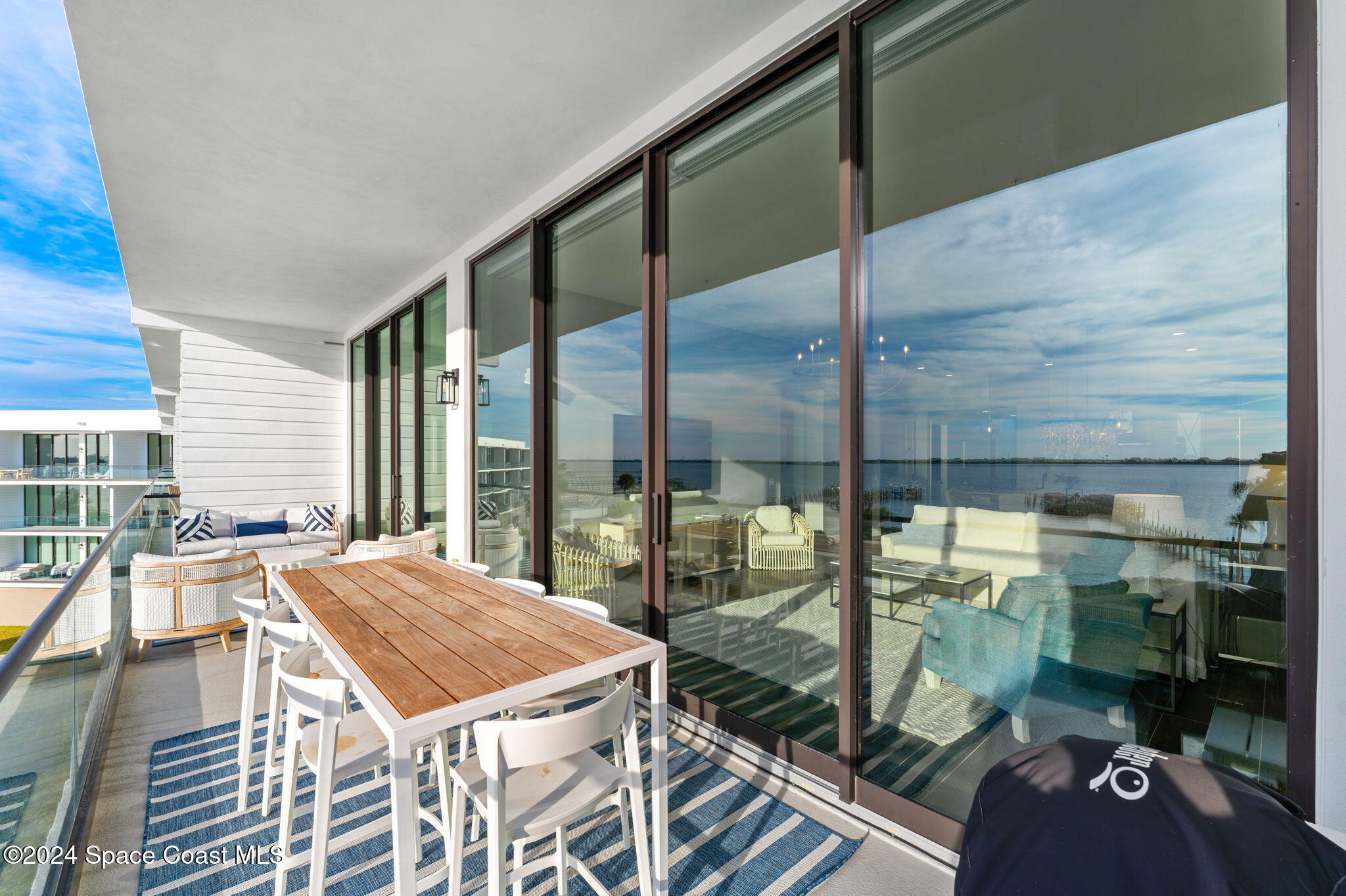 205 Strand Drive, 402