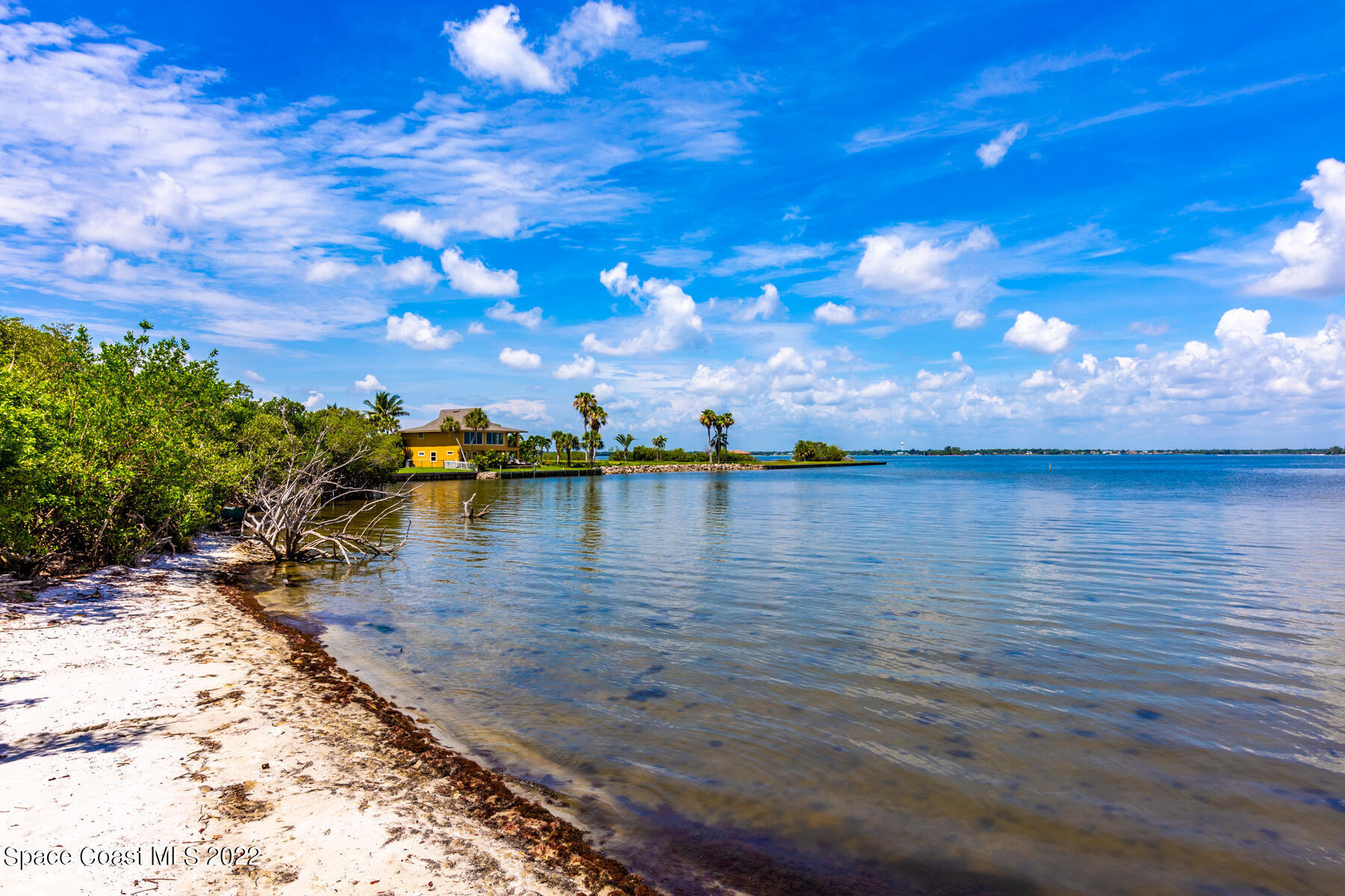 315 Island Drive