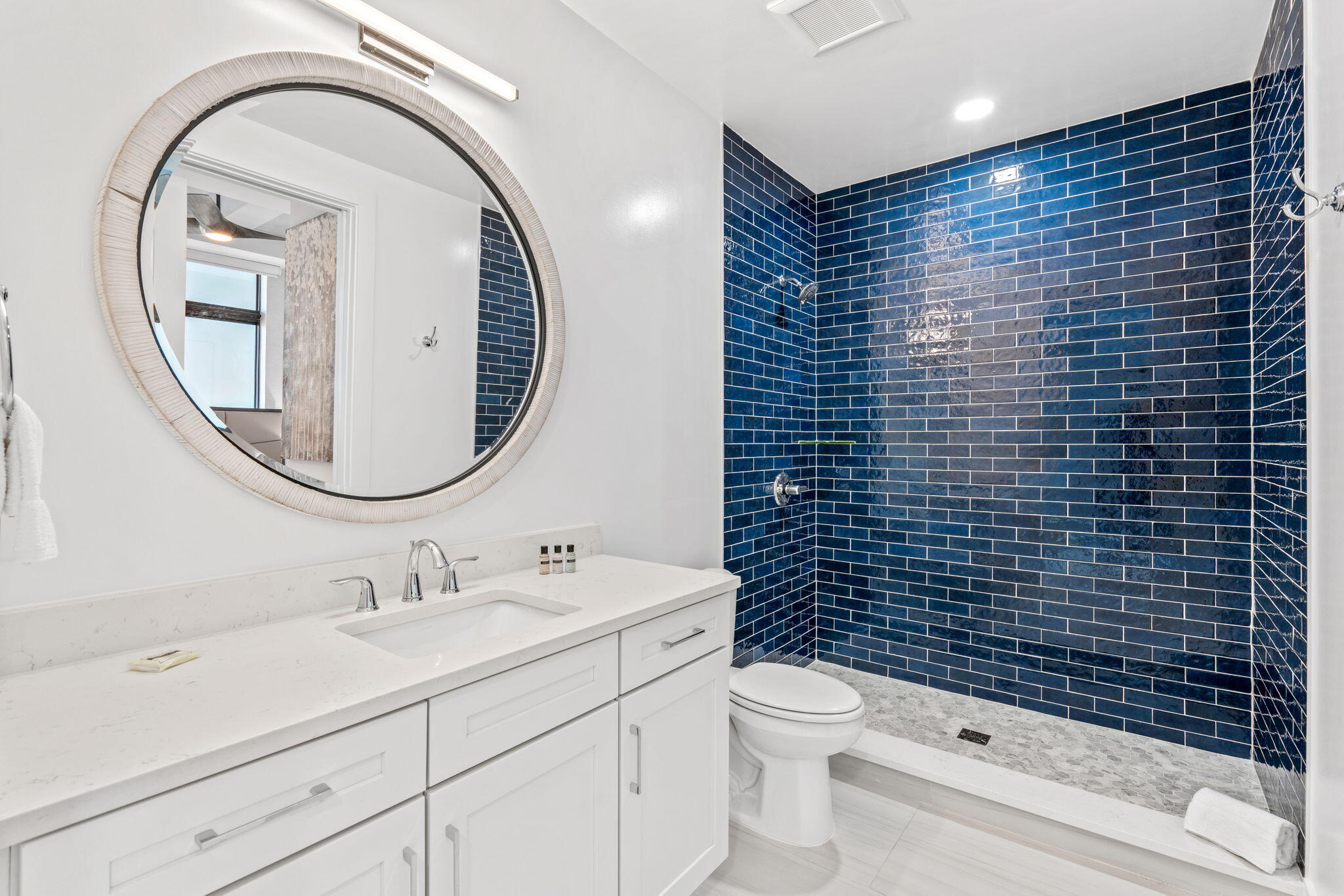 3031 Hafen Lane, 304
