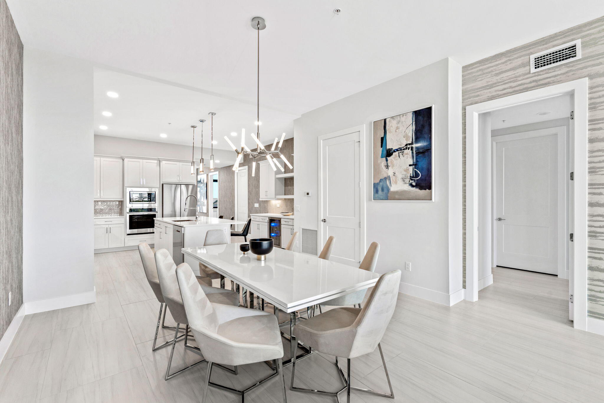 3031 Hafen Lane, 304
