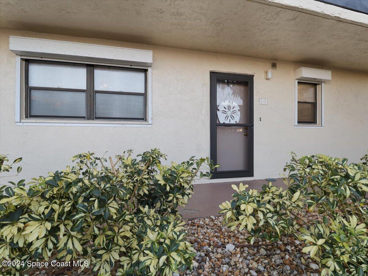 520 Palm Springs Boulevard, 103