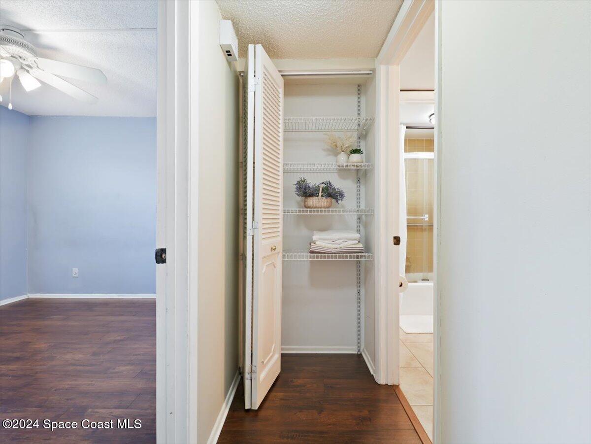 520 Palm Springs Boulevard, 103