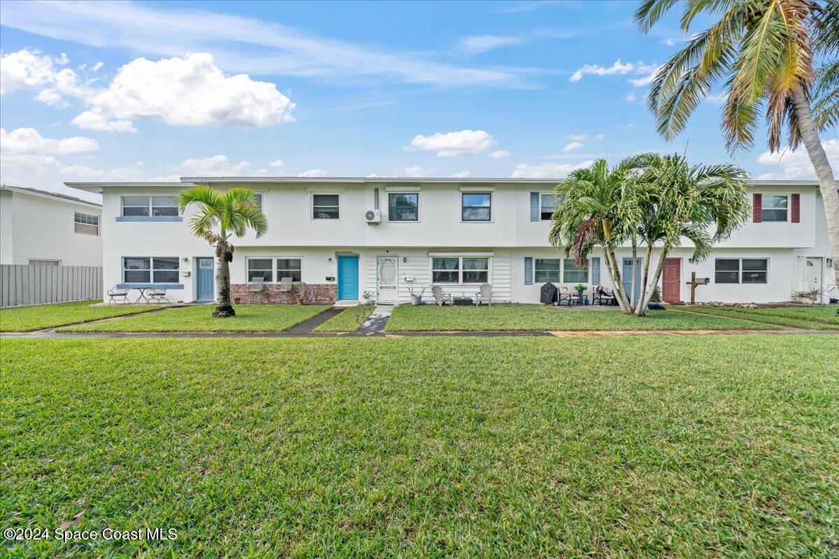 15 Arthur Court
