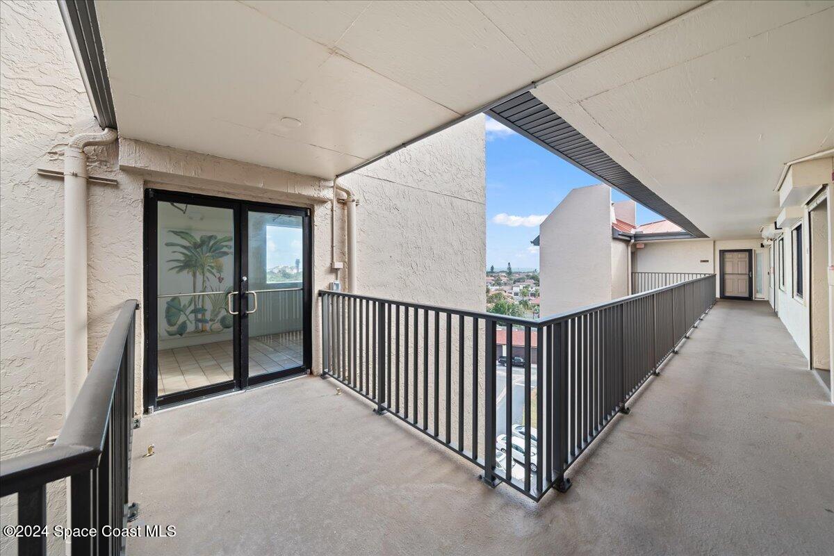 3220 River Villa Way, 165