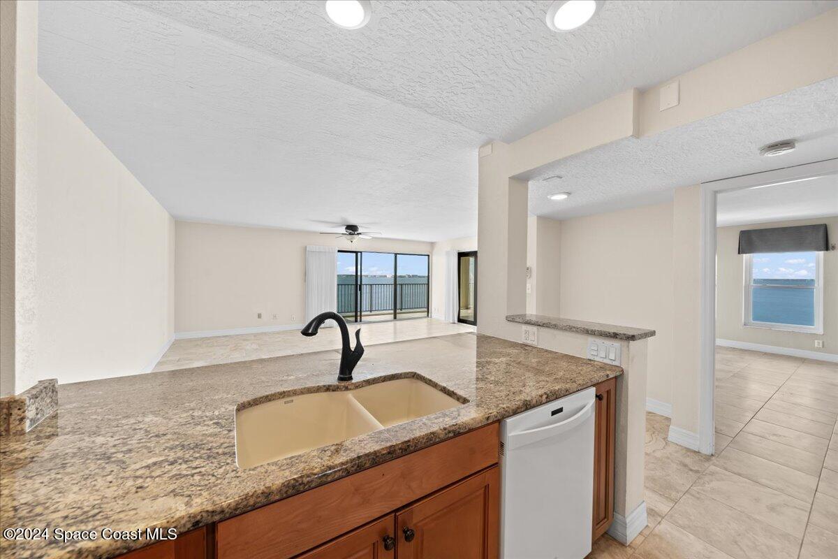 3220 River Villa Way, 165