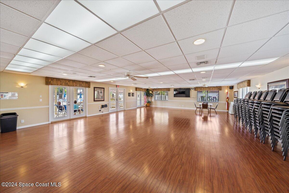 3220 River Villa Way, 165