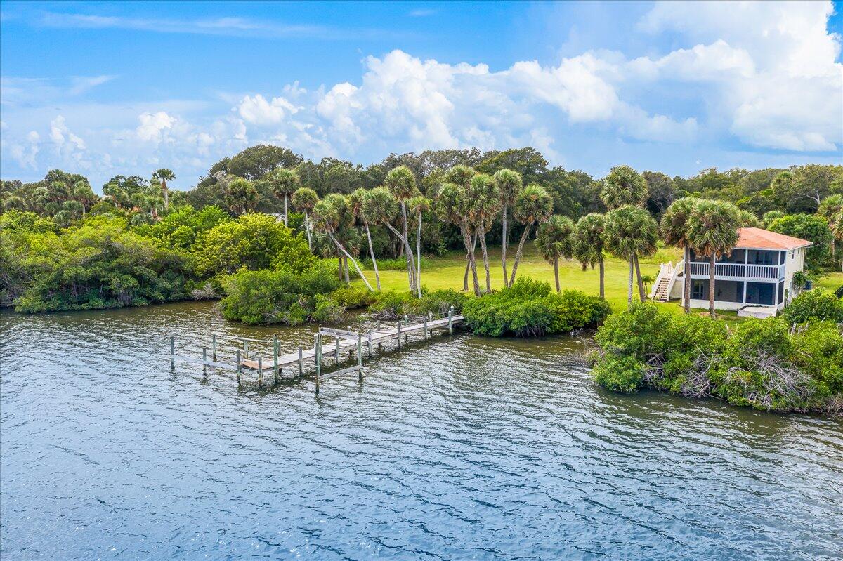 10060 S Tropical Trail