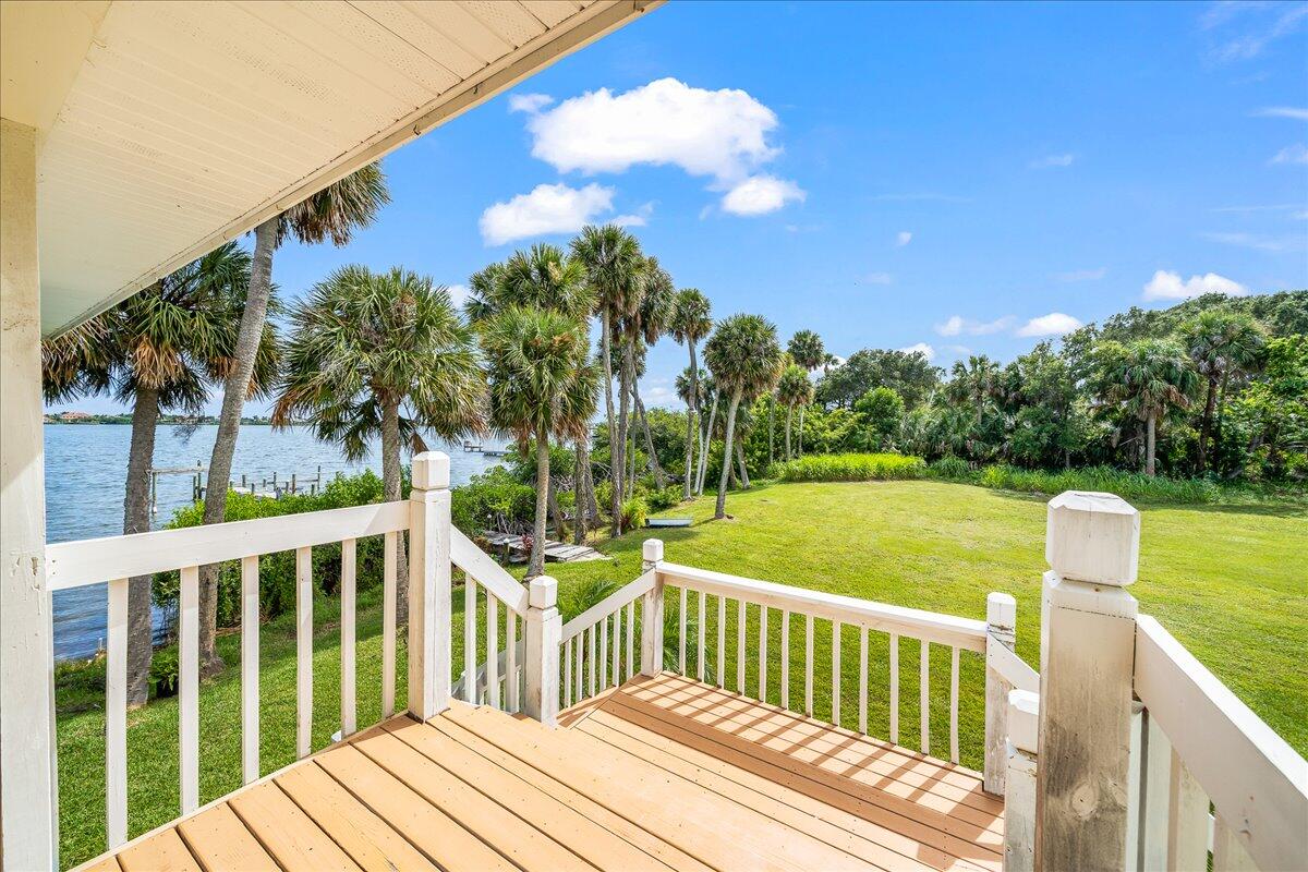 10060 S Tropical Trail