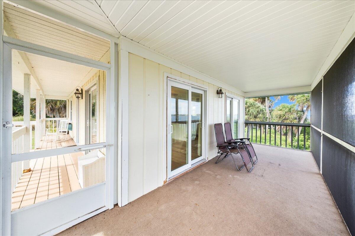 10060 S Tropical Trail