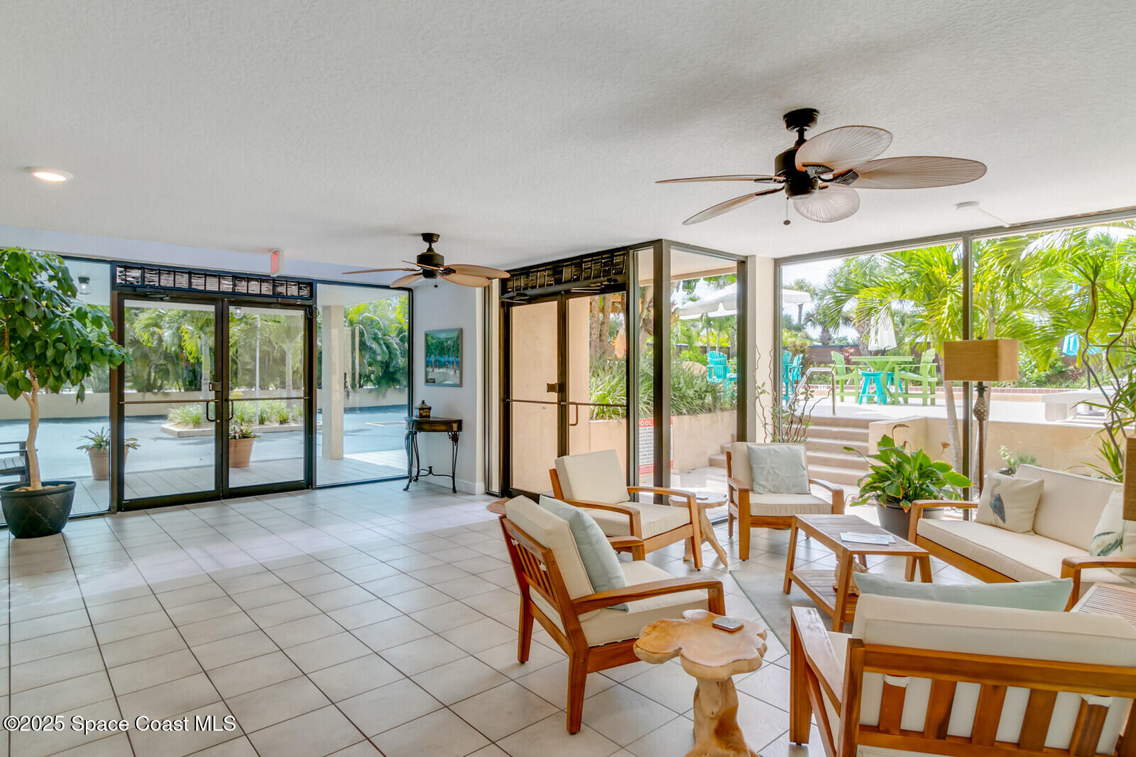 1101 S Miramar Avenue, 302