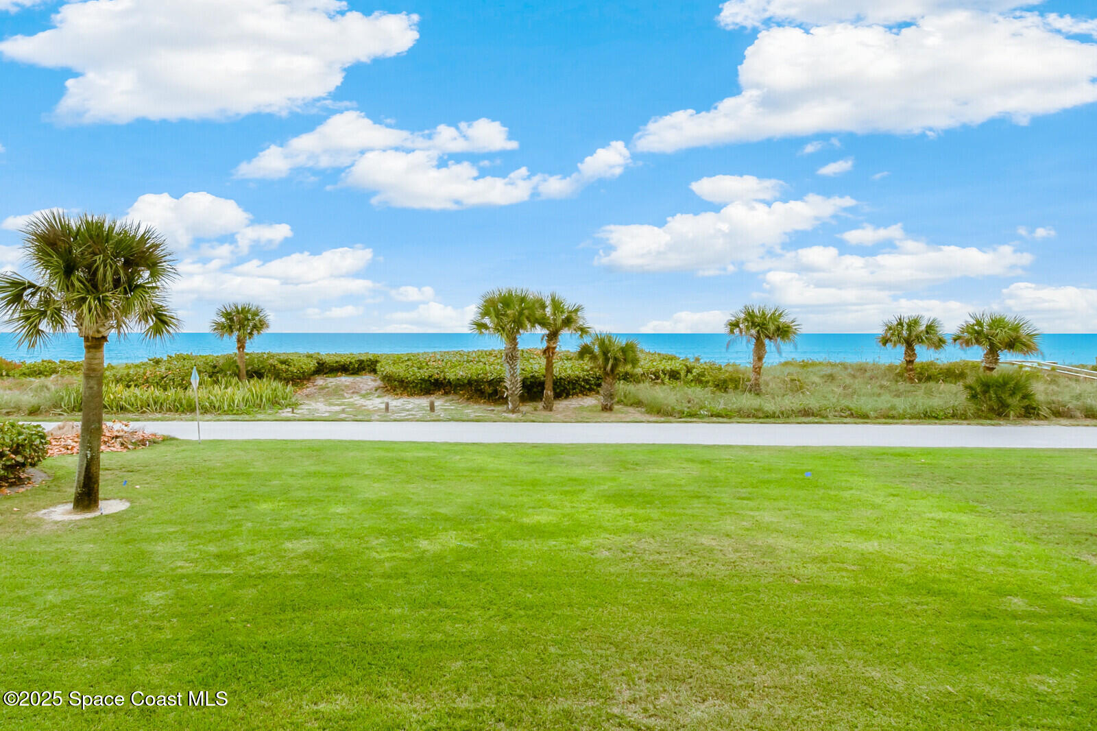 1101 S Miramar Avenue, 302