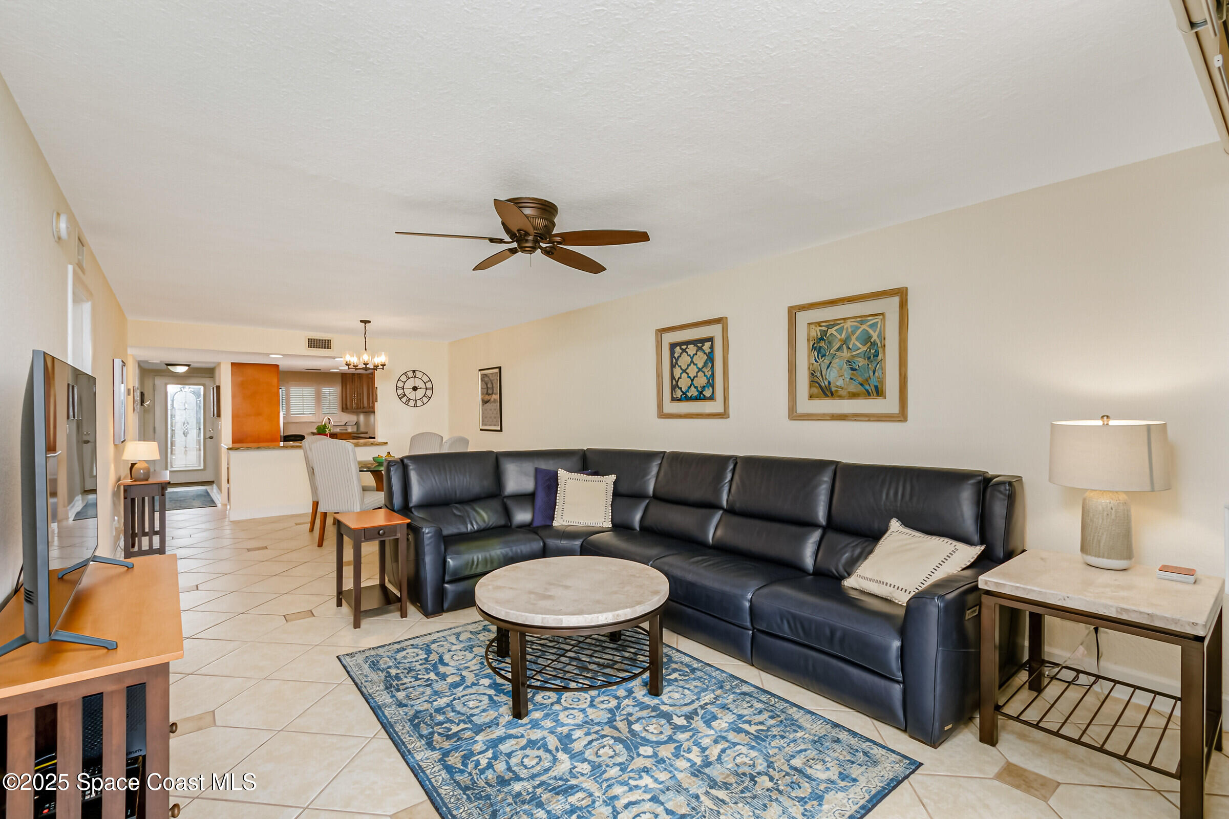 1101 S Miramar Avenue, 302