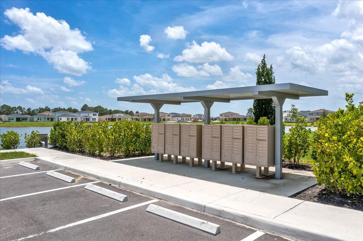 676 Veridian Circle NW