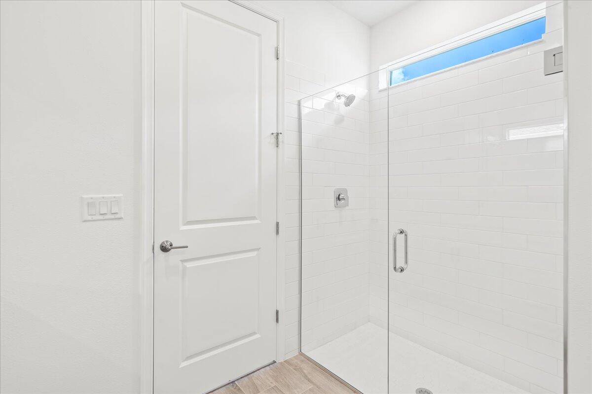676 Veridian Circle NW