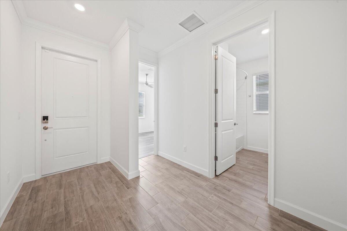 676 Veridian Circle NW