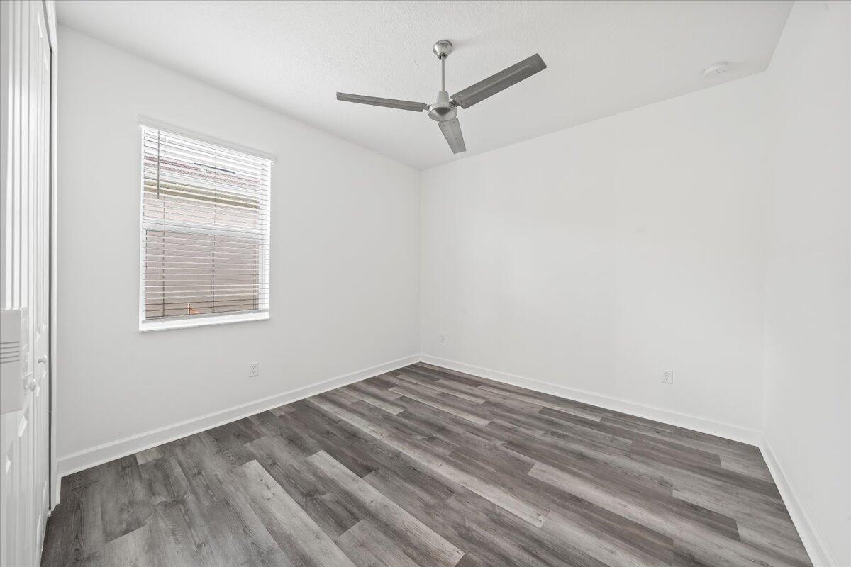 676 Veridian Circle NW