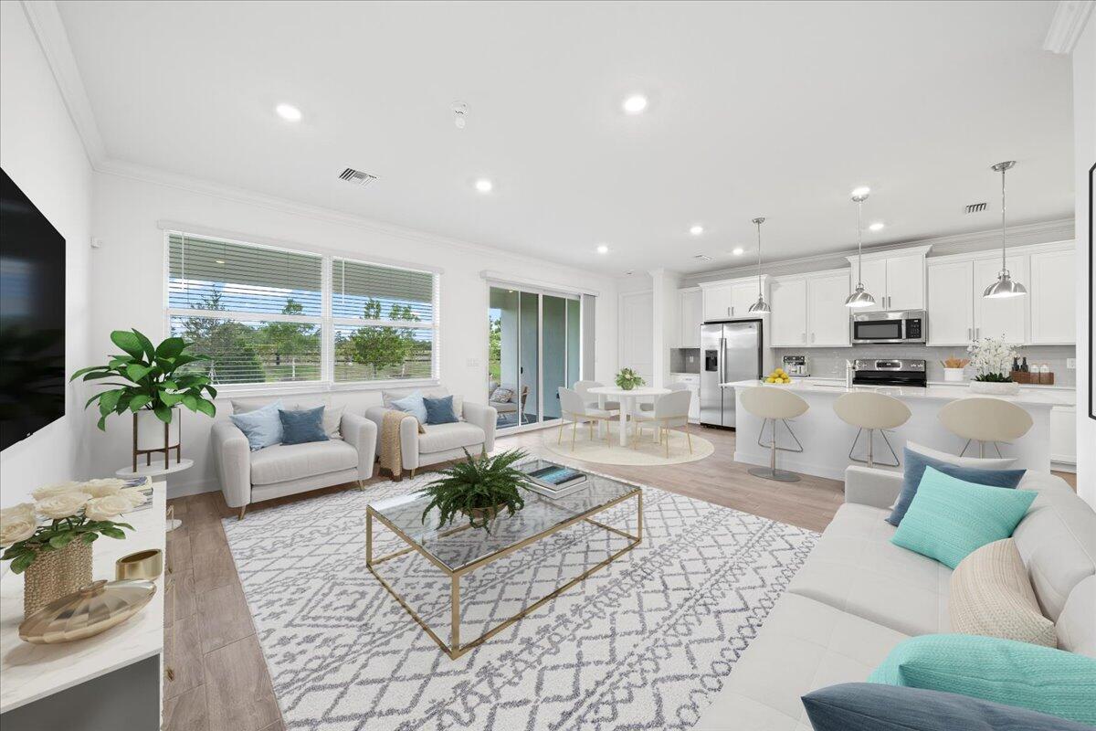 676 Veridian Circle NW