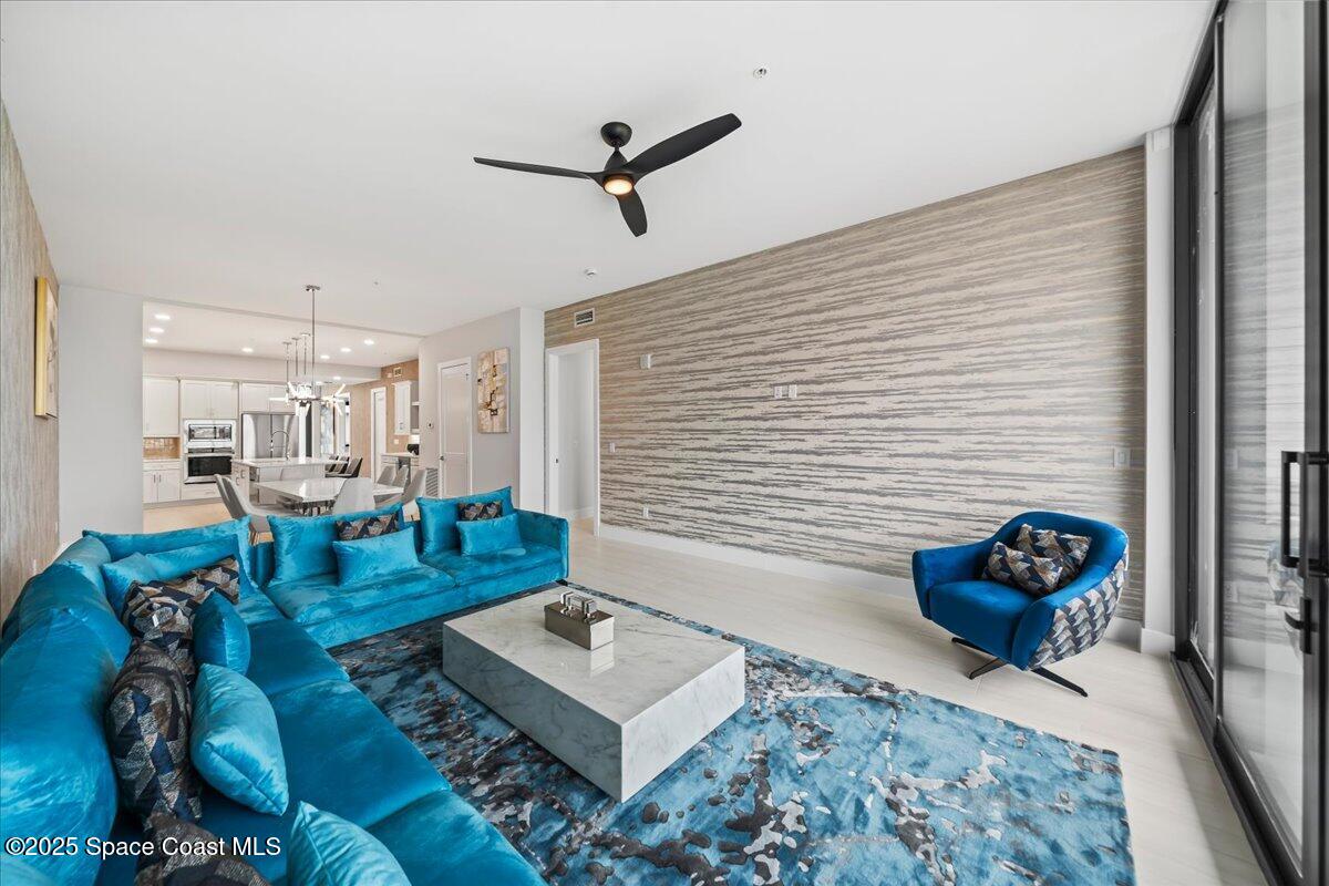 3031 Hafen Lane, 202