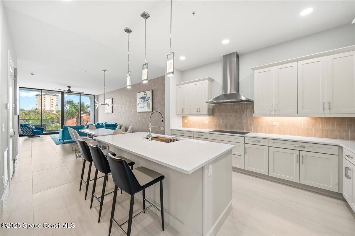 3031 Hafen Lane, 202