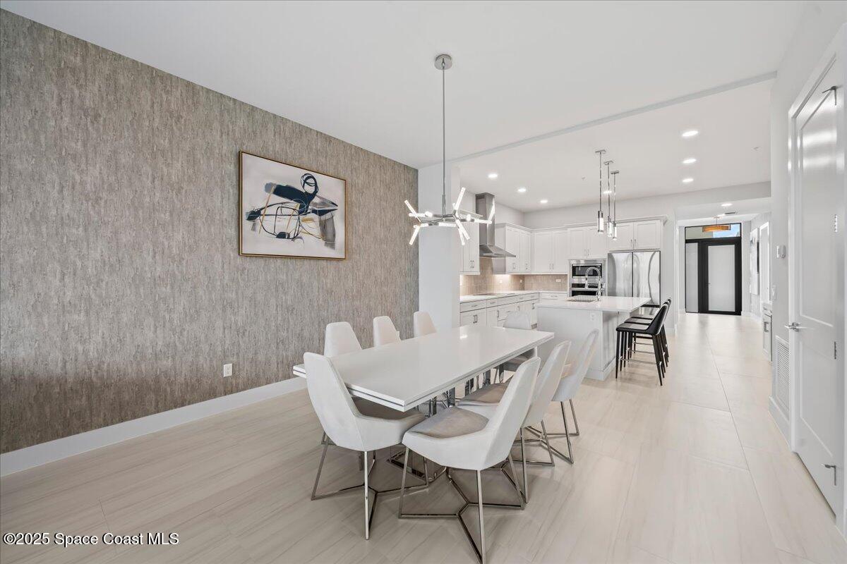 3031 Hafen Lane, 202
