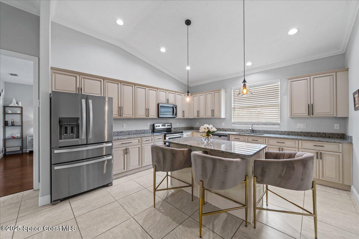 1634 Yamada Street SE