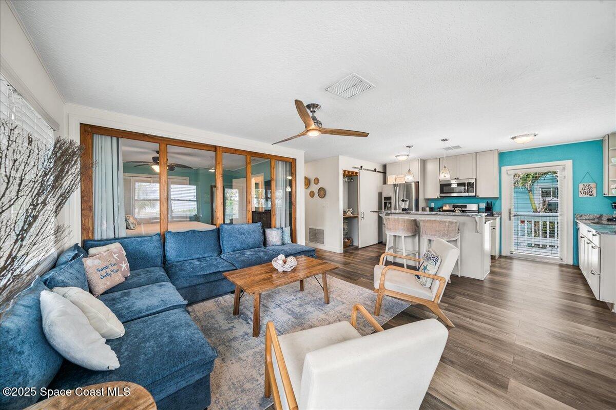 111 S Atlantic Avenue