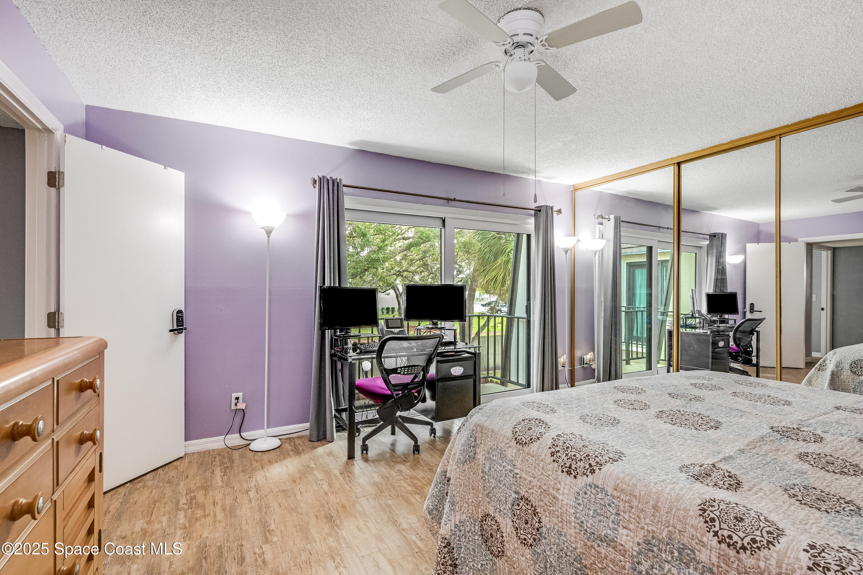 3515 Vista Oaks Circle NE