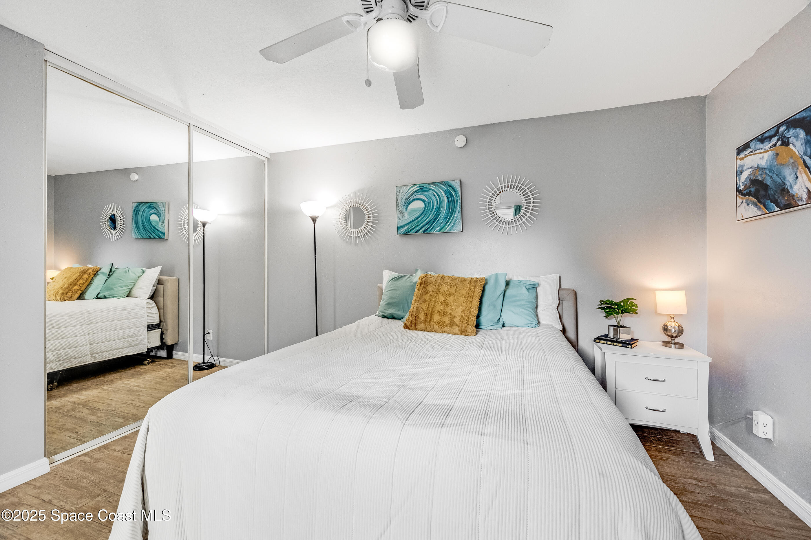 3515 Vista Oaks Circle NE