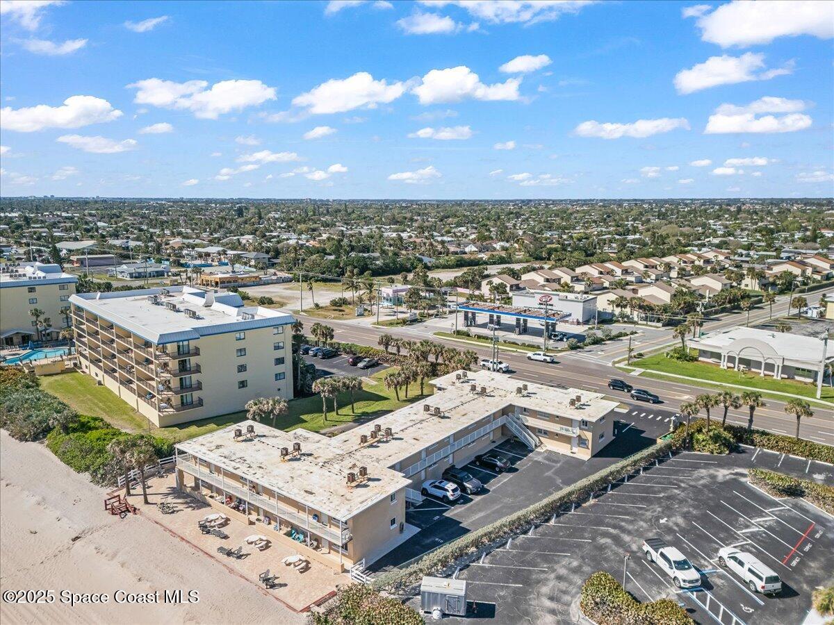 1195 Highway A1a, 211