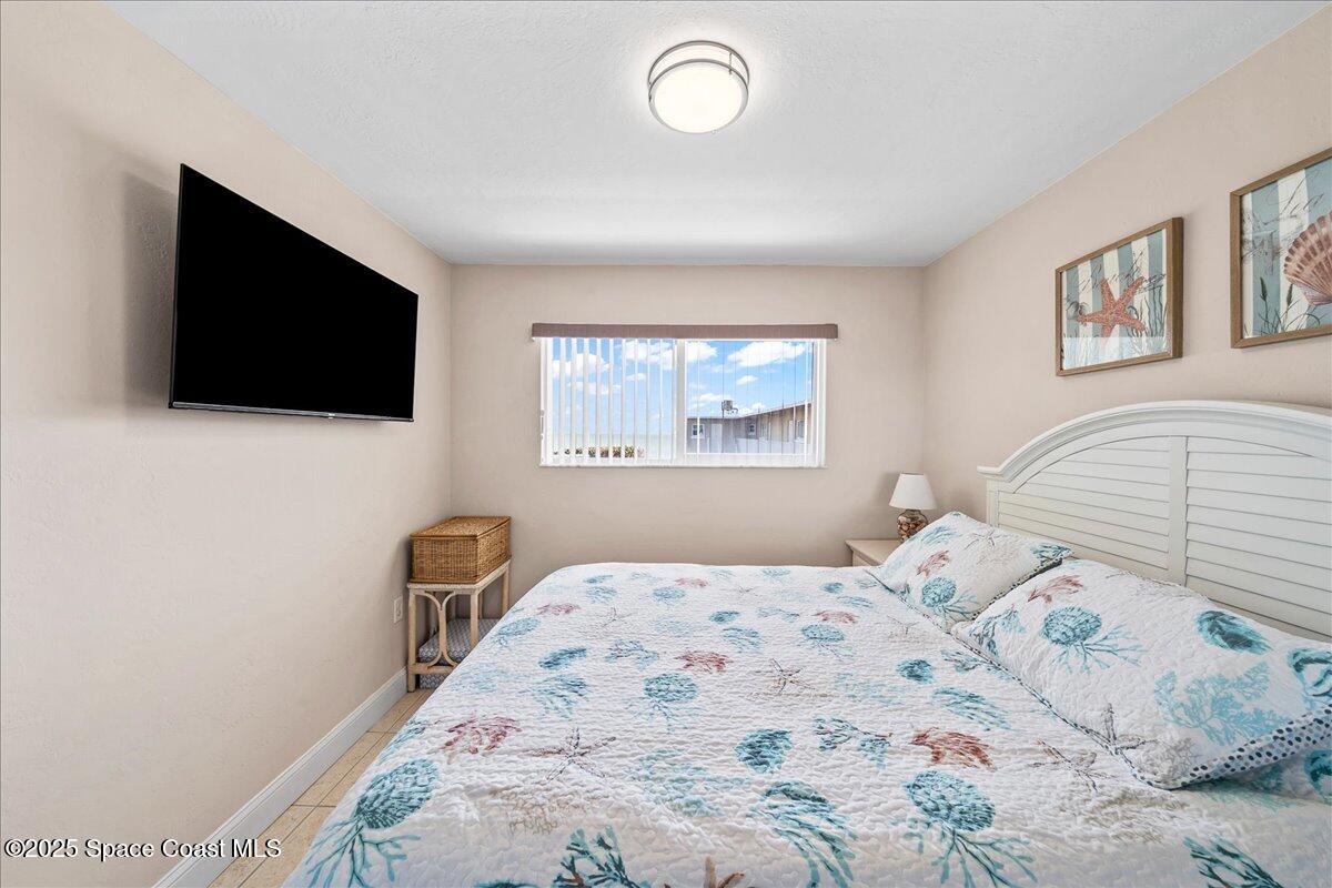 1195 Highway A1a, 211