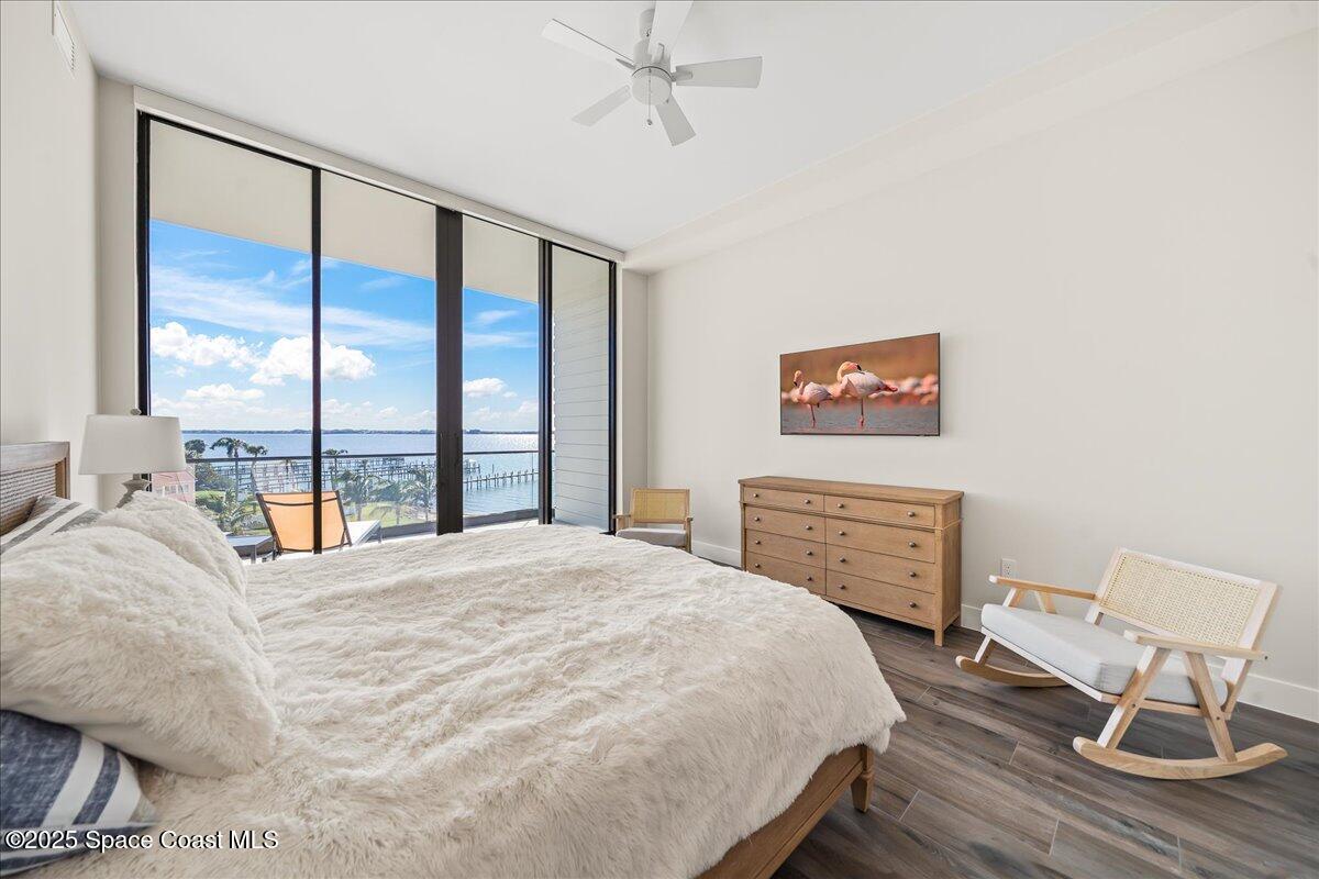 225 Strand Drive, 401