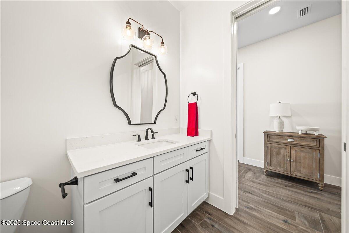 225 Strand Drive, 401